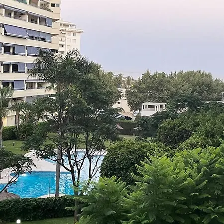 Apartment Piso En Casco Junto A Playa Piscina In Summer Season Marbella