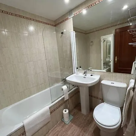 Apartment Piso En Casco Junto A Playa Piscina In Summer Season